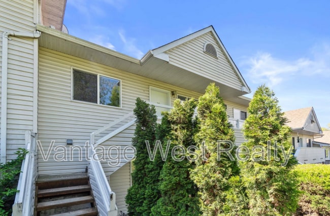 property at 505-505 Browne Rd