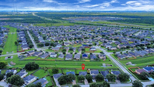 3314 Fountain Hills Dr in Missouri City, TX - Building Photo - Building Photo