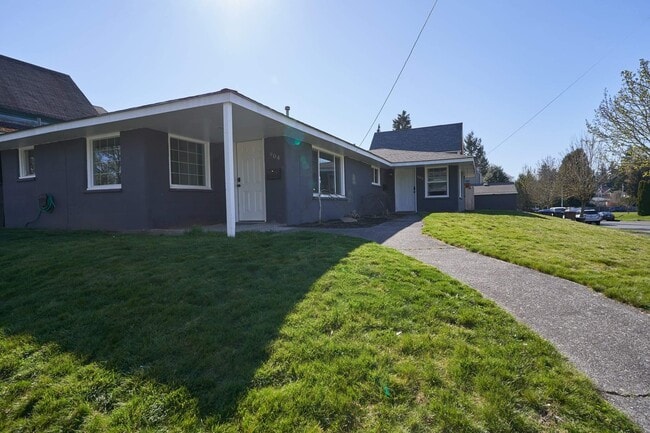 property at 904 S Junett