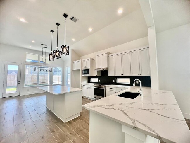 10642 Blossom Bend Ln in Sienna Plantation, TX - Building Photo - Building Photo