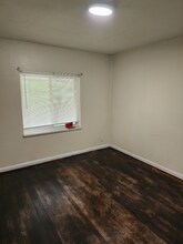 3417 Riverside Dr in Dayton, OH - Building Photo - Building Photo