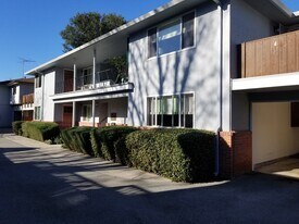 838 Fremont St, Unit 1 in Menlo Park, CA - Building Photo