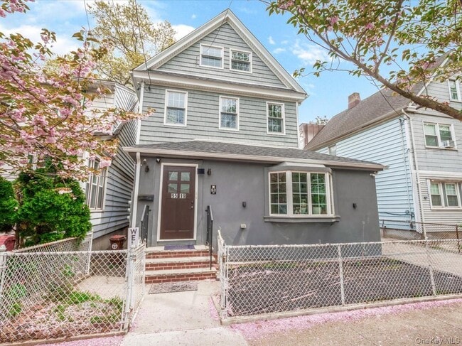 property at 95-19 116th St