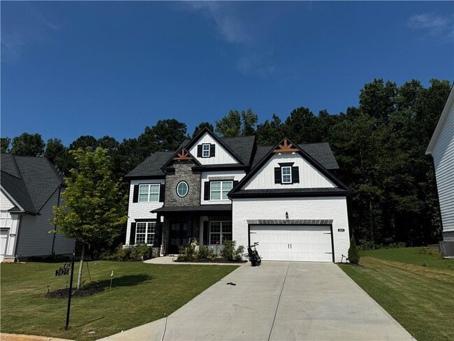 property at 2825 Ferncliff St