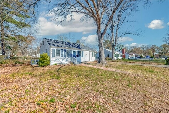 621 72nd St in Newport News, VA - Building Photo - Building Photo