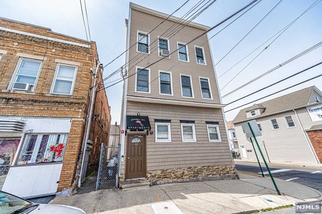 91 Jewell St in Garfield, NJ - Foto de edificio - Building Photo