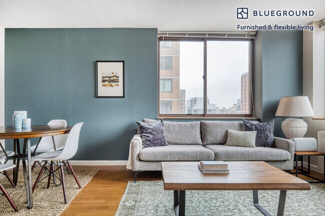 189 W 89th St-Unit -FL12-ID167 in New York, NY - Foto de edificio - Building Photo