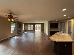 764 Homestead Ave in Lathrop, CA - Building Photo - Building Photo