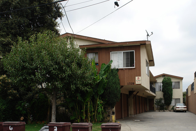 1519 N Dresser St in Santa Ana, CA - Building Photo - Building Photo