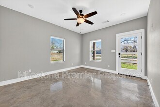 1431 S 7th Ave in Denison, TX - Building Photo - Building Photo