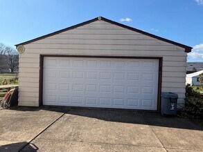 1078 Cherry St in Montoursville, PA - Building Photo - Building Photo