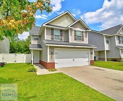 622 Amhearst Row in Hinesville, GA - Building Photo