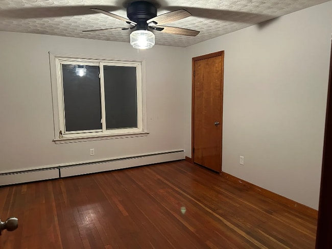 34 Saybrook Rd in Shrewsbury, MA - Building Photo - Building Photo