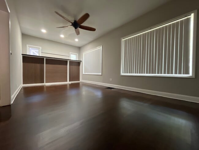property at 7540 S Wabash Ave