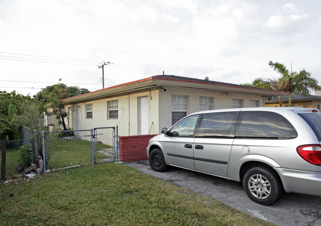 4338-4342 W Flagler St in Miami, FL - Building Photo - Building Photo