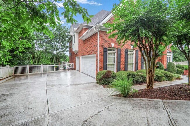 415 Autry Mill Cir in Alpharetta, GA - Building Photo - Building Photo