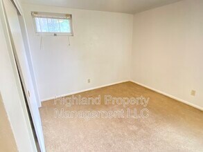 1233 NE Cove Way in Pullman, WA - Building Photo - Building Photo