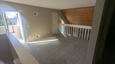 2429 S Xanadu Way in Aurora, CO - Building Photo - Building Photo