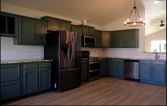 9102 Quincy Ave in Lubbock, TX - Building Photo - Building Photo