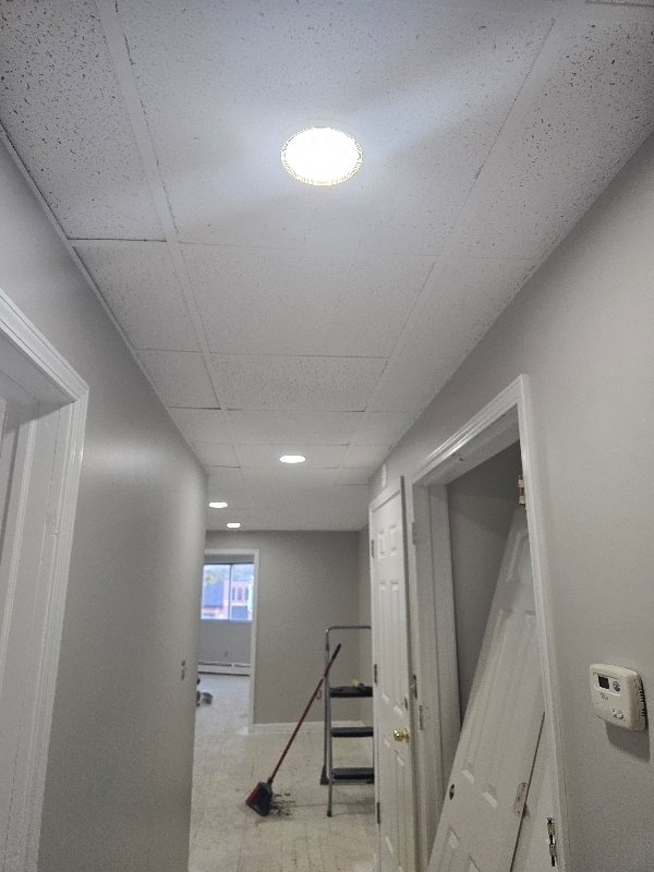 27415 Gratiot Ave in Roseville, MI - Building Photo - Building Photo