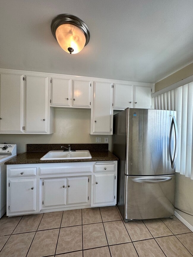 5616 Rocket St, Unit 5616