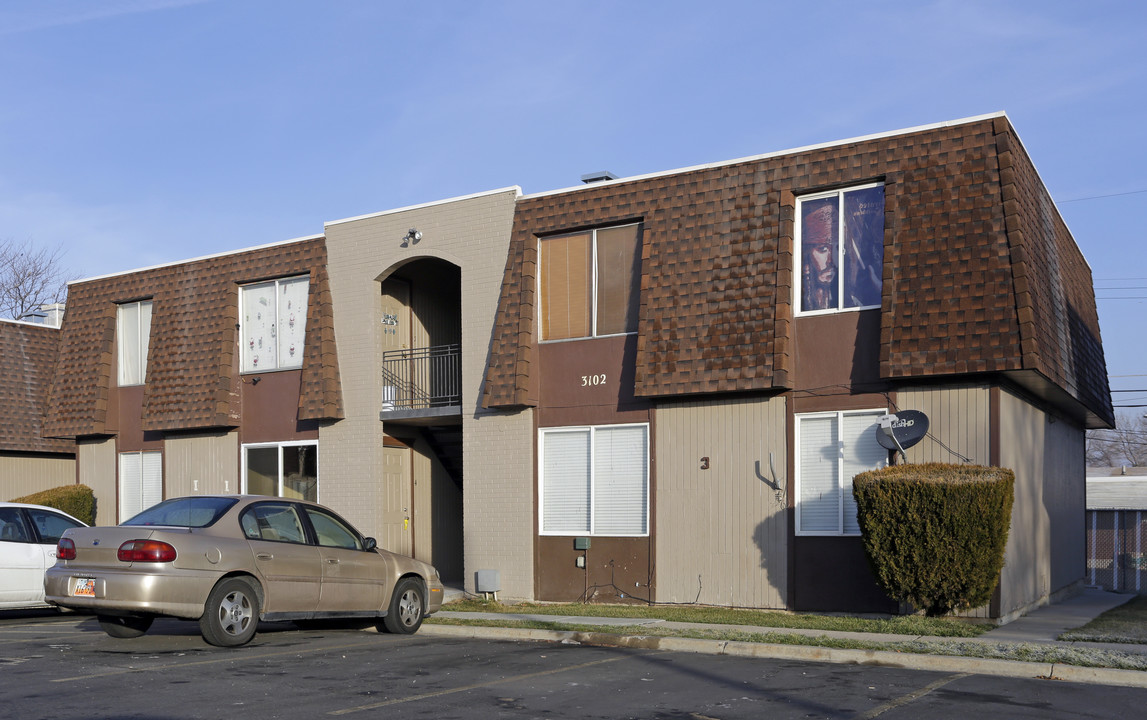 3103 Beaver Cir in Salt Lake City, UT - Foto de edificio