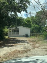 2230 Crutchfield Rd in Lakeland, FL - Building Photo