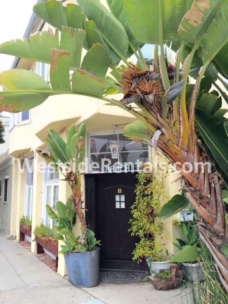 159 Hollister Ave, Unit 8 in Santa Monica, CA - Foto de edificio - Building Photo