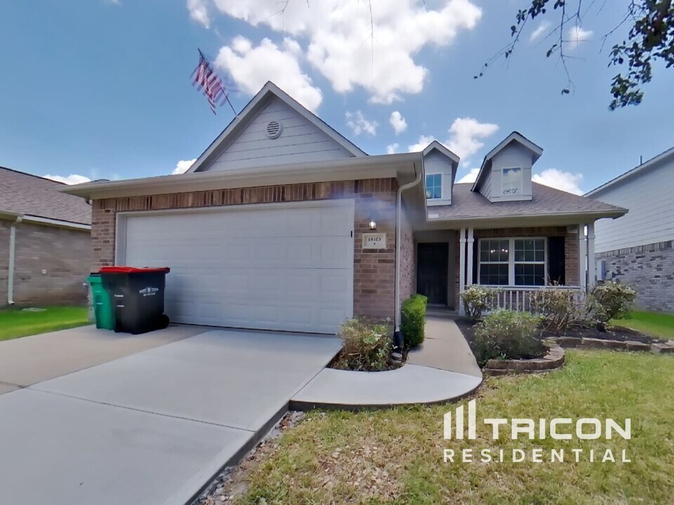 18103 Mossy Creek Ln in Richmond, TX - Building Photo