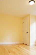 277-279 North St-Unit -277 North Downstairs in Burlington, VT - Building Photo - Building Photo