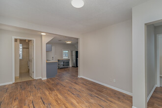 2730 Garfield Ave in Minneapolis, MN - Building Photo - Building Photo
