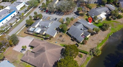 202 Sparrow Dr in Royal Palm Beach, FL - Building Photo - Building Photo