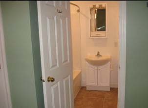 606 N McArthur St in Macomb, IL - Building Photo - Building Photo