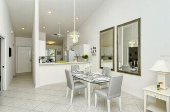 9489 Millbank Dr in Sarasota, FL - Building Photo - Building Photo