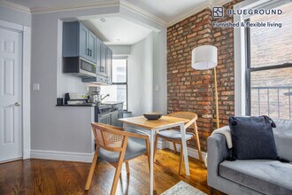 232 Elizabeth St in New York, NY - Building Photo - Building Photo