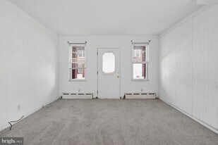 1617 S Newkirk St in Philadelphia, PA - Building Photo