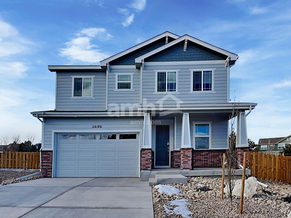 26186 E Calhoun Pl in Aurora, CO - Foto de edificio