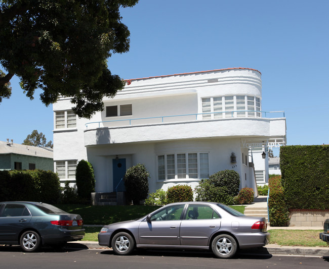 633 9th St in Santa Monica, CA - Foto de edificio - Building Photo