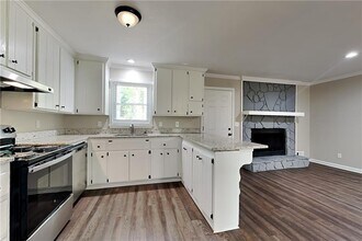 115 Victoria Station in Woodstock, GA - Building Photo - Building Photo