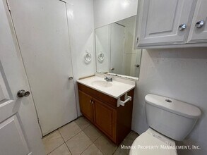 2216 S Polk St-Unit -A in Amarillo, TX - Building Photo - Building Photo