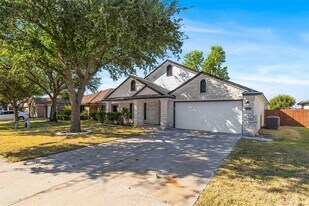 1508 Lochaline Loop in Pflugerville, TX - Building Photo