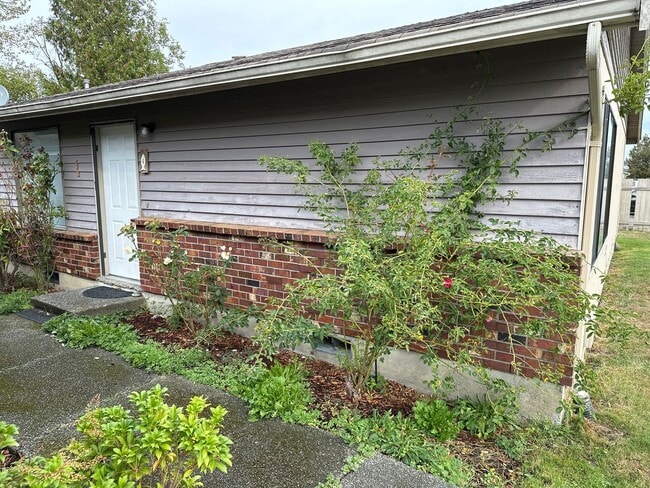 property at 319 S 20th St