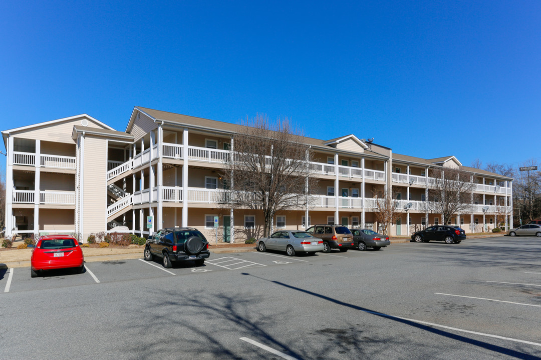 Melrose Apartments in Concord, NC - Building Photo