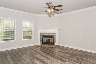 122 Balboa Rd in Meridianville, AL - Building Photo - Building Photo