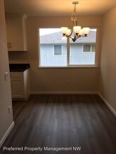 1309 Wildwood St-Unit -Unit B in Marysville, WA - Building Photo - Building Photo