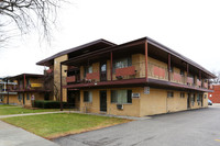 Lorraine Apartments in Waukegan, IL - Foto de edificio - Building Photo