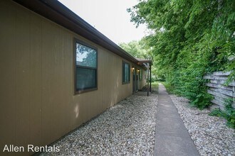 604 Yuma St in Manhattan, KS - Building Photo - Building Photo