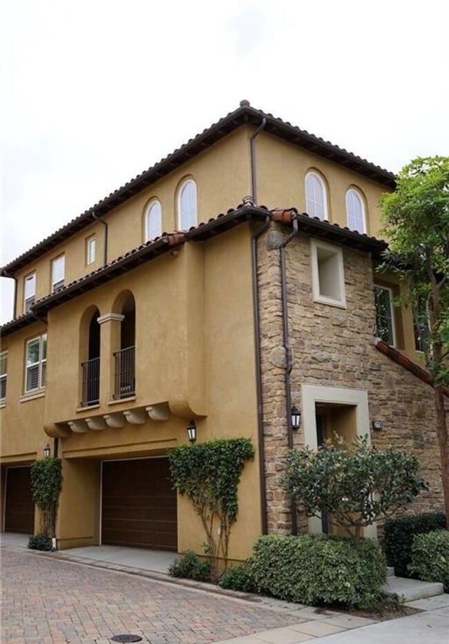 property at 219 Lonetree