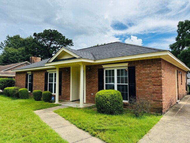 4012 Ray Dr in Montgomery, AL - Building Photo - Building Photo