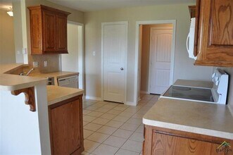 11181 Triple Crown Dr in Flint, TX - Building Photo - Building Photo